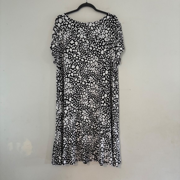 Rachel Zoe 2X Black White Animal Print Short‎ Sleeve Casual Shift Dress Loose - Picture 7 of 10